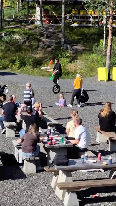 I helgen fikk vi hyggelig besøk av Eventyrtoget! 🚂✨  Eventyrtoget er et fantastisk initiativ fra fr...